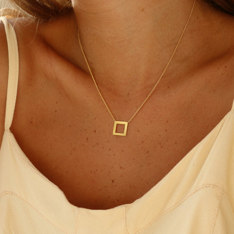 Lars Necklace Gold Plated Square & Gold Plated Chain