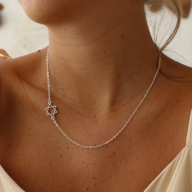 Juni Necklace Silver
