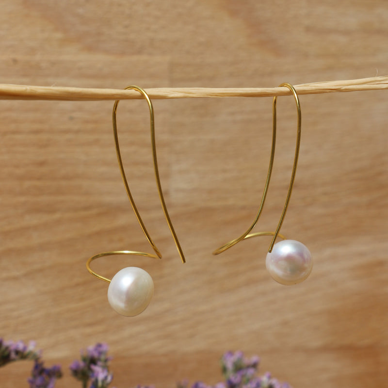 Astrid Earrings Gold Plated with Pearls