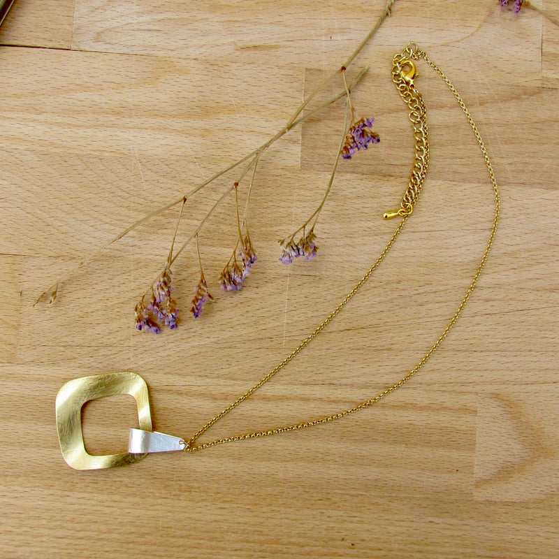 Kalinda Necklace Gold Plated & Silver Plated